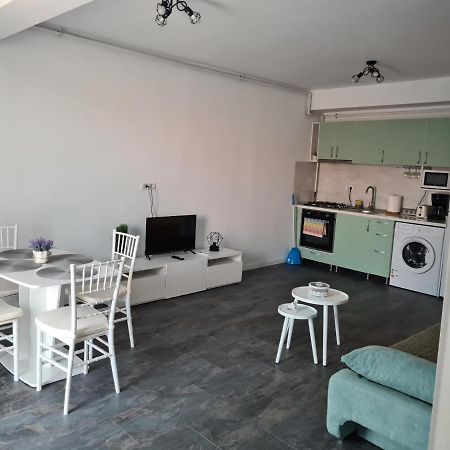 Bya Apartament Mamaia Nord Năvodari Exterior foto