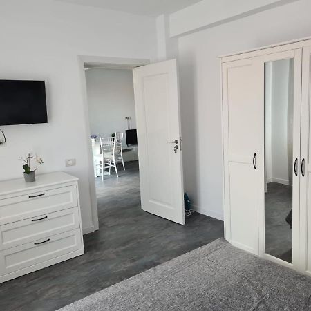 Bya Apartament Mamaia Nord Năvodari Exterior foto